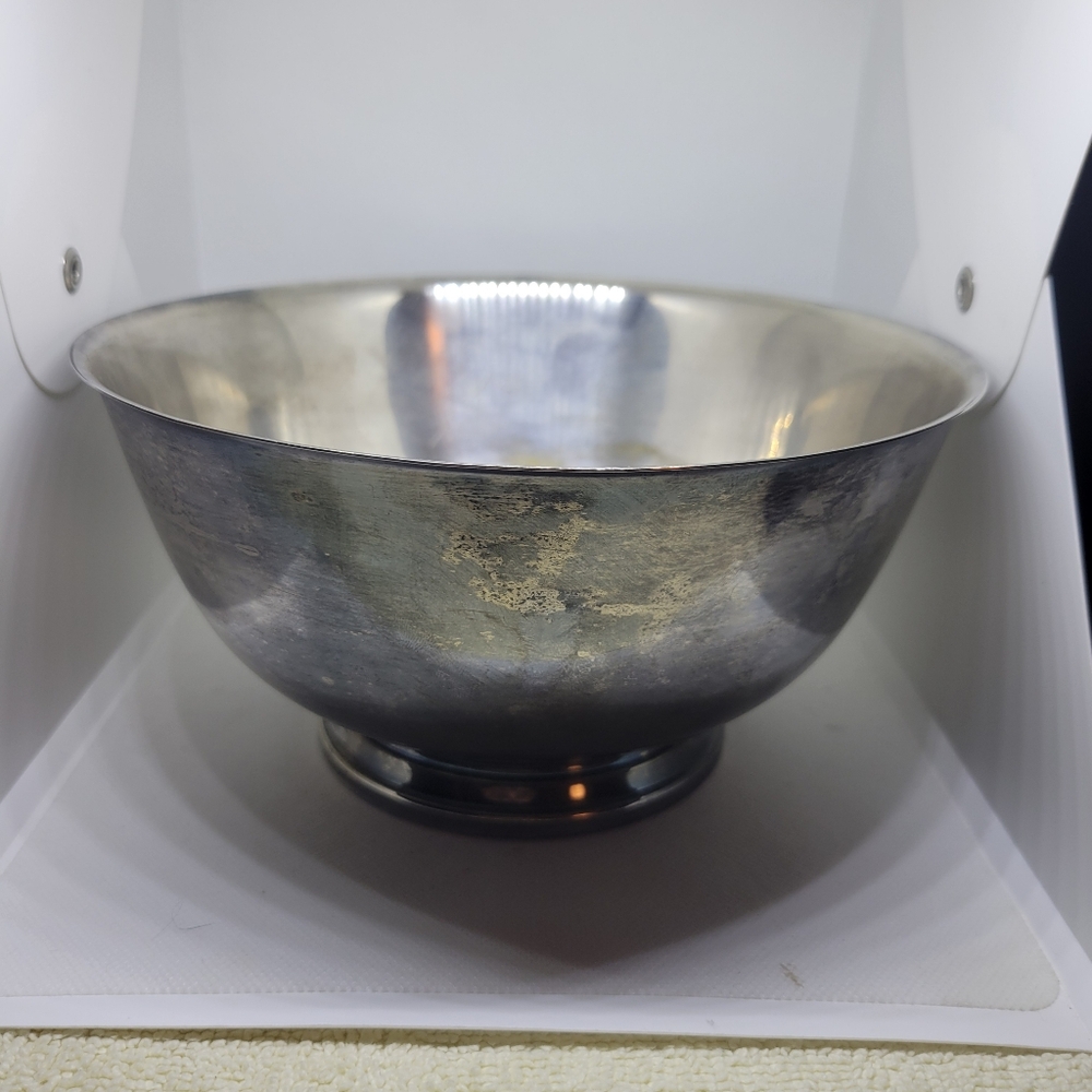 Pair Of Vintage Oneida Paul Revere Reproduction Silver-Colored Metal Bowls - Picture 2 of 6
